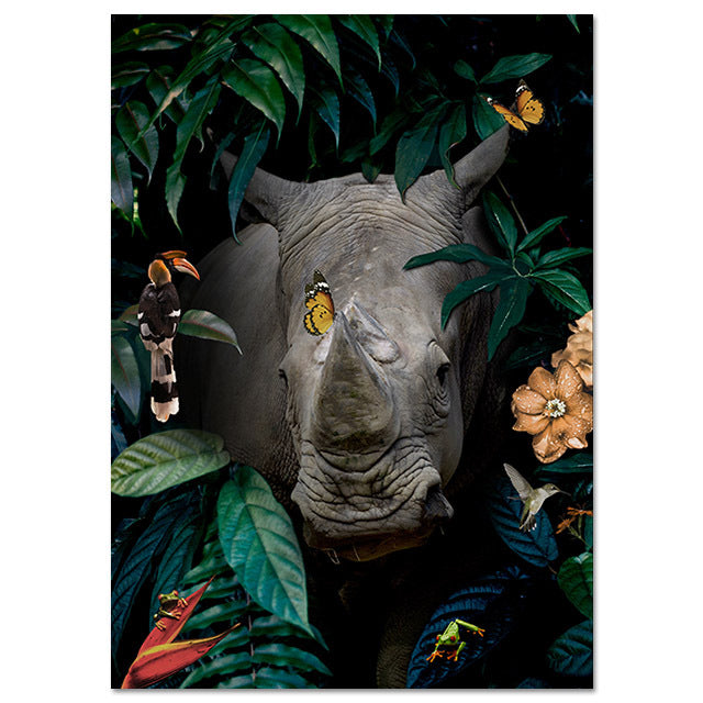 Eco-friendly cotton canvas material for Nordic Art Canvas - Animal Lion Tiger Bear Painting. Waterproof, fade-resistant with a fine, smooth texture.